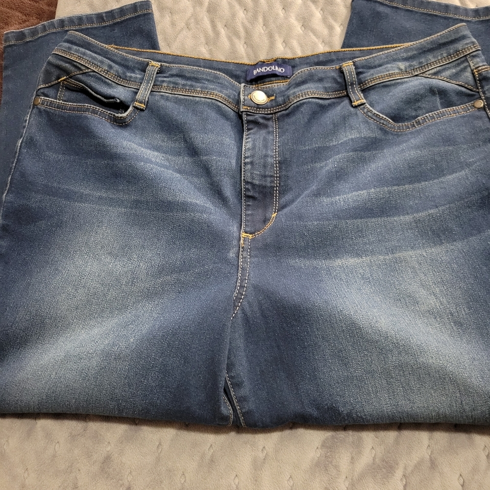 Jean Capri - Picture 2 of 3